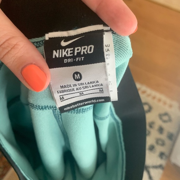 Nike Pro Teal Leggings - Picture 2 of 7